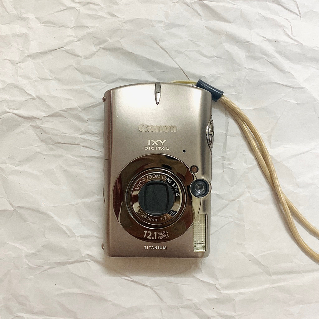 [HOT] Máy ảnh Canon Ixy Digital 2000is