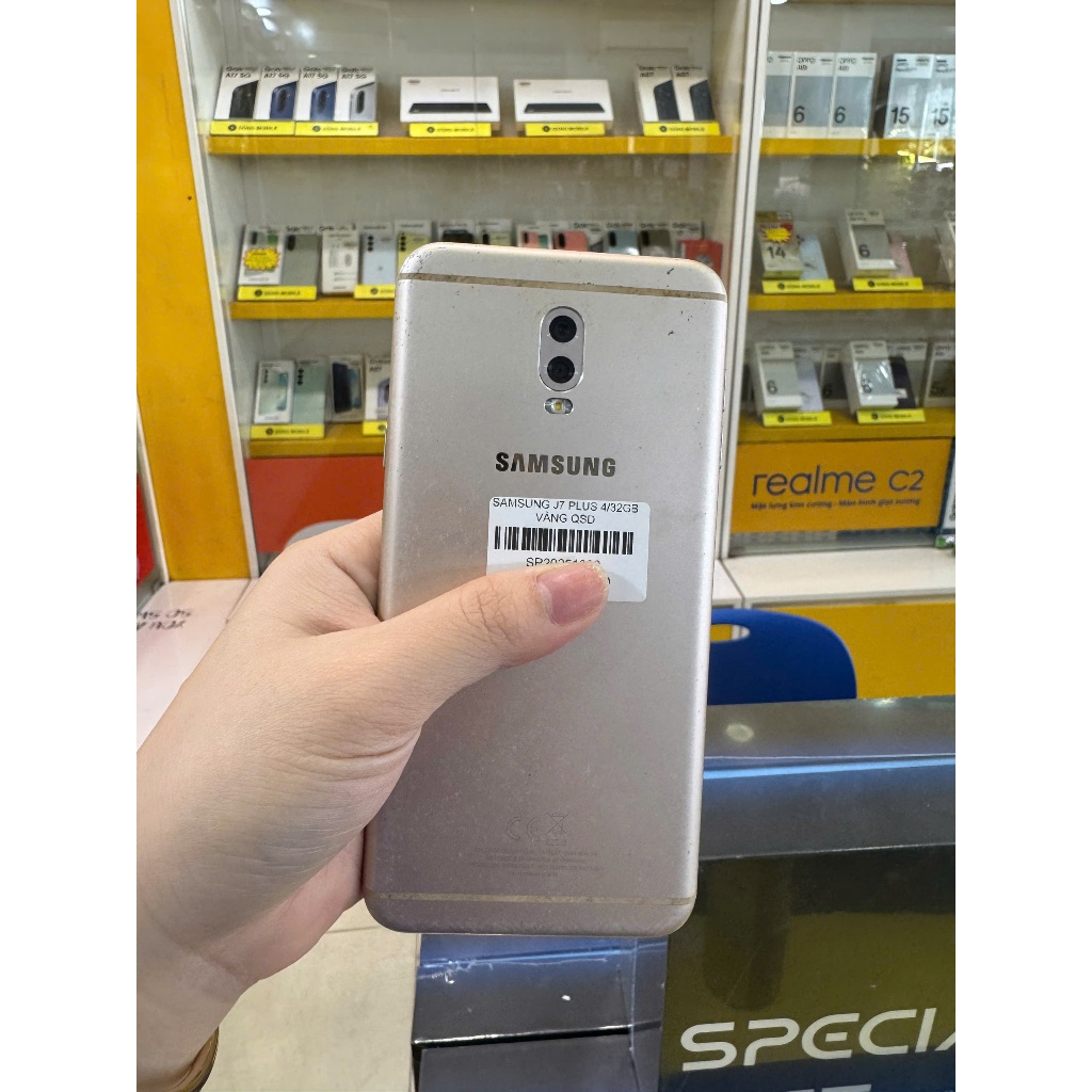 (MÁY CŨ) ĐIỆN THOẠI SAMSUNG J7 PLUS 4/32GB VÀNG TẶNG KÈM BỘ SẠC (HK)