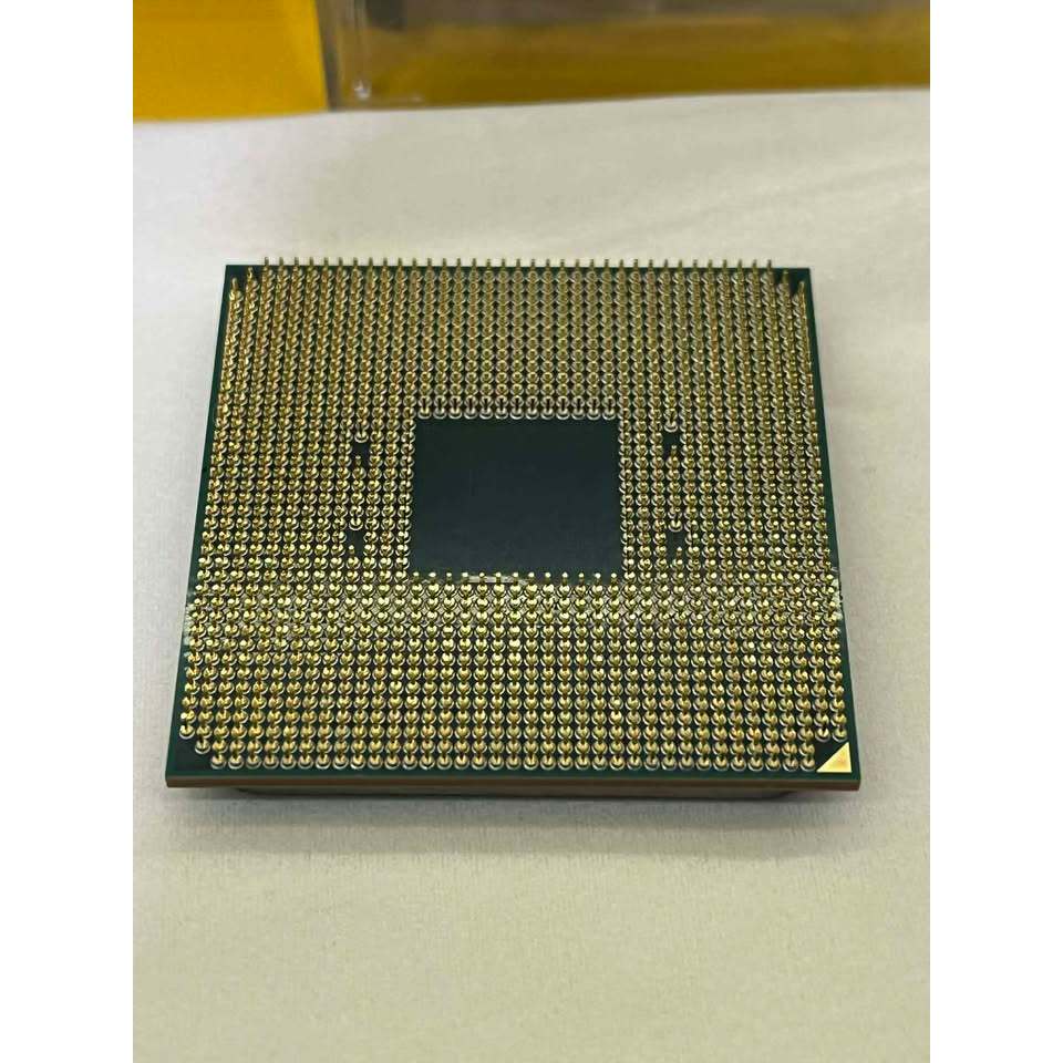 CPU AMD R7 5700X