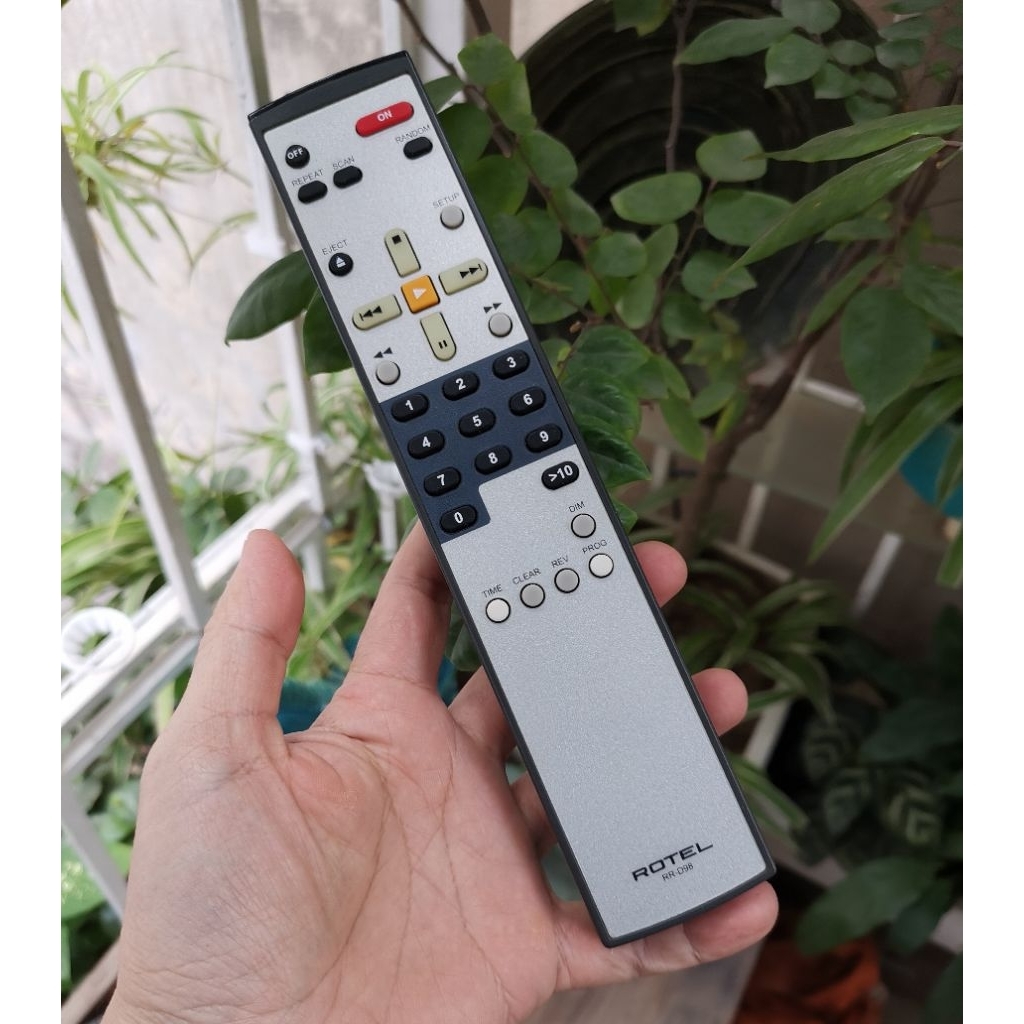 Điều khiển từ xa Rotel RR-D98