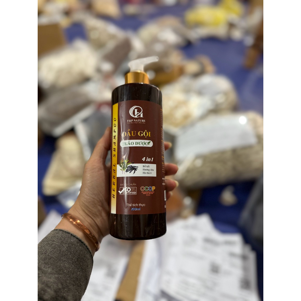 Dầu gội đầu thảo dược oganic