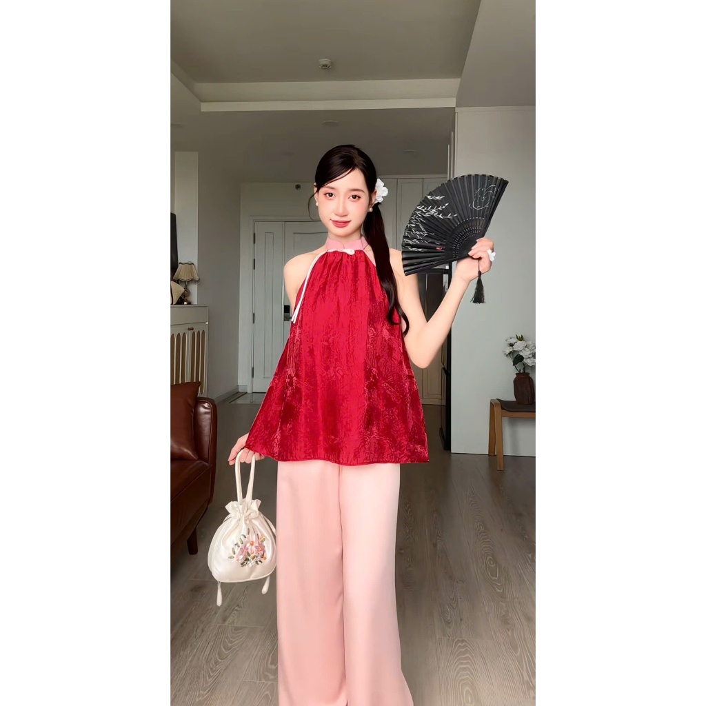 SÉT ÁO NHA XÁ CỔ YẾN NÚT TÀU + Q ĐỎ HỒNG 8523