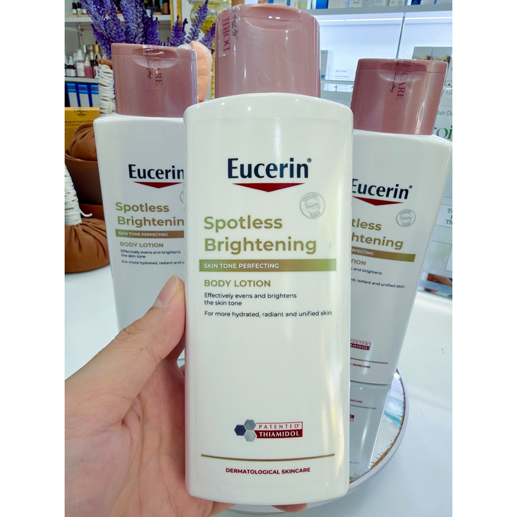Sữa dưỡng trắng body  Eucerin Spotless Brightening 250ml