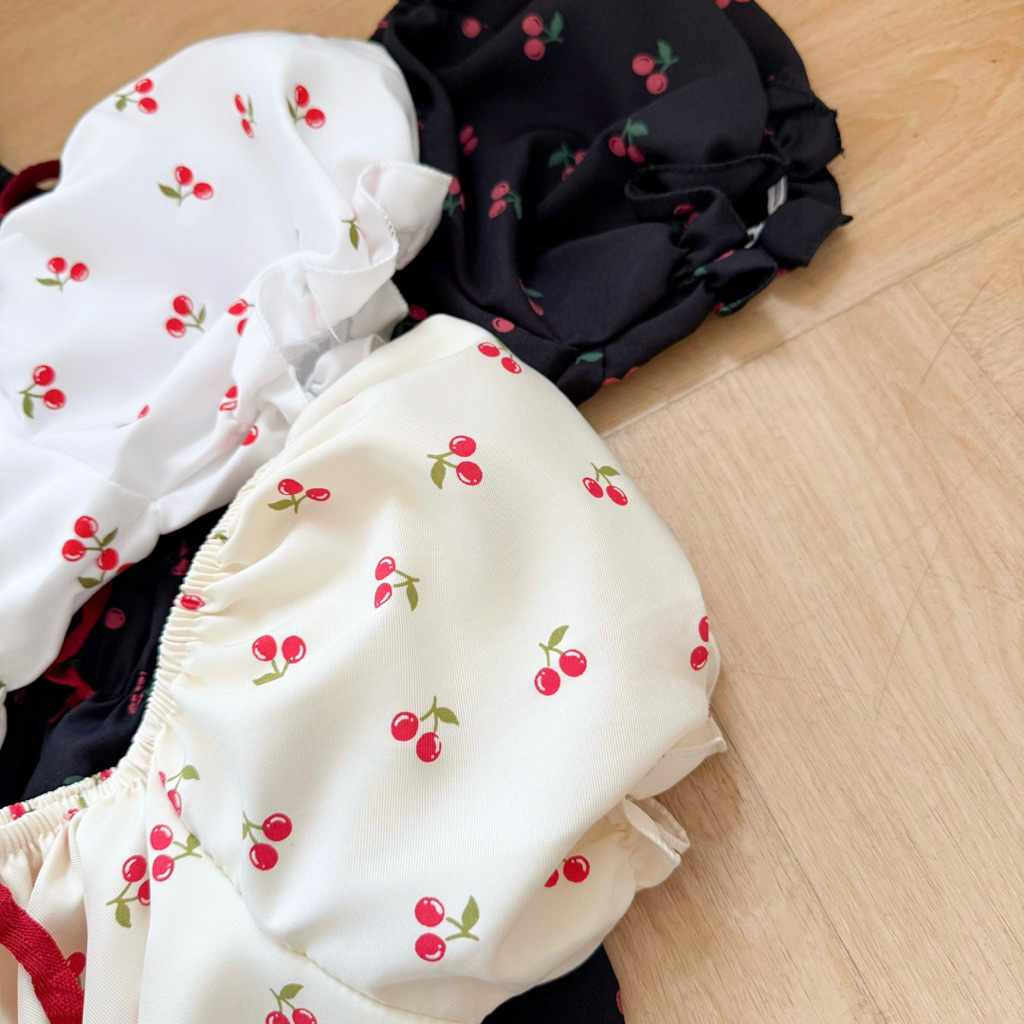 Áo Kiểu Nữ Tay Phồng Cổ Vuông Hoạ Tiết Cherry Babydoll Ngắn Tay Dễ Thương Màu Trắng Đen | BigBuy360 - bigbuy360.vn
