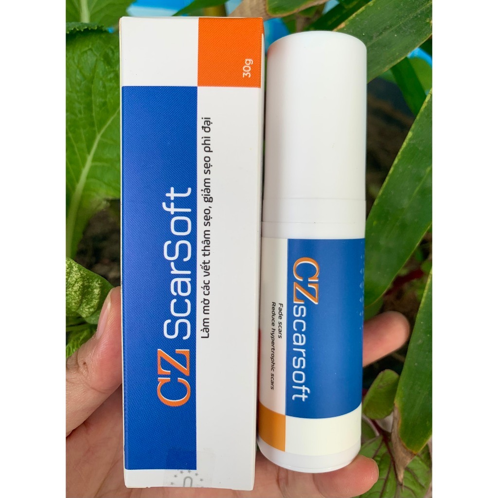 Gel liền sẹo CZ ScarSoft 30g giúp làm mờ sẹo, mờ thâm