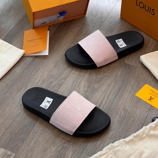 Dép Nam L/V Bò Cao Cấp – Dép L . V Bò Hồng Đế 2 Lớp Chất Lượng Hàng Đầu (full box) 2026, Quai Da Đế Cao Su 2026.