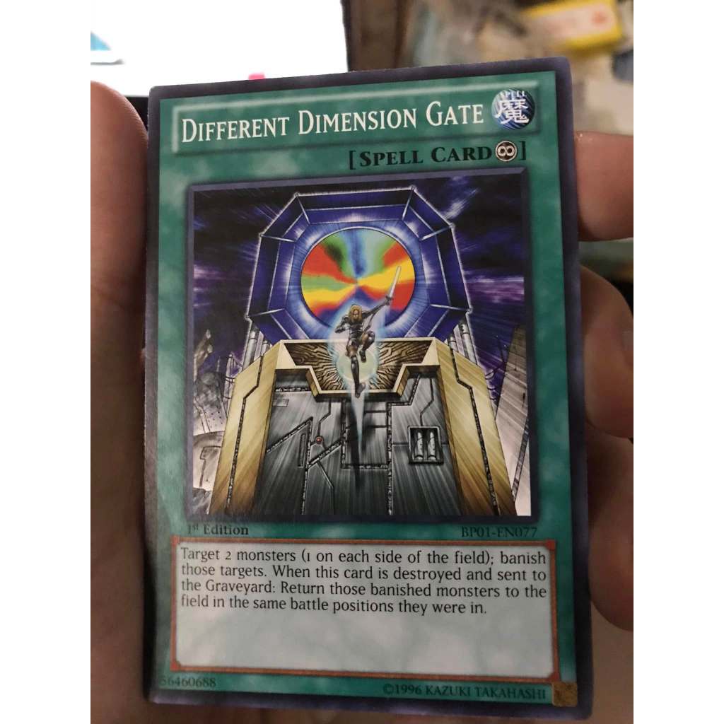 different dimension gate card cũ