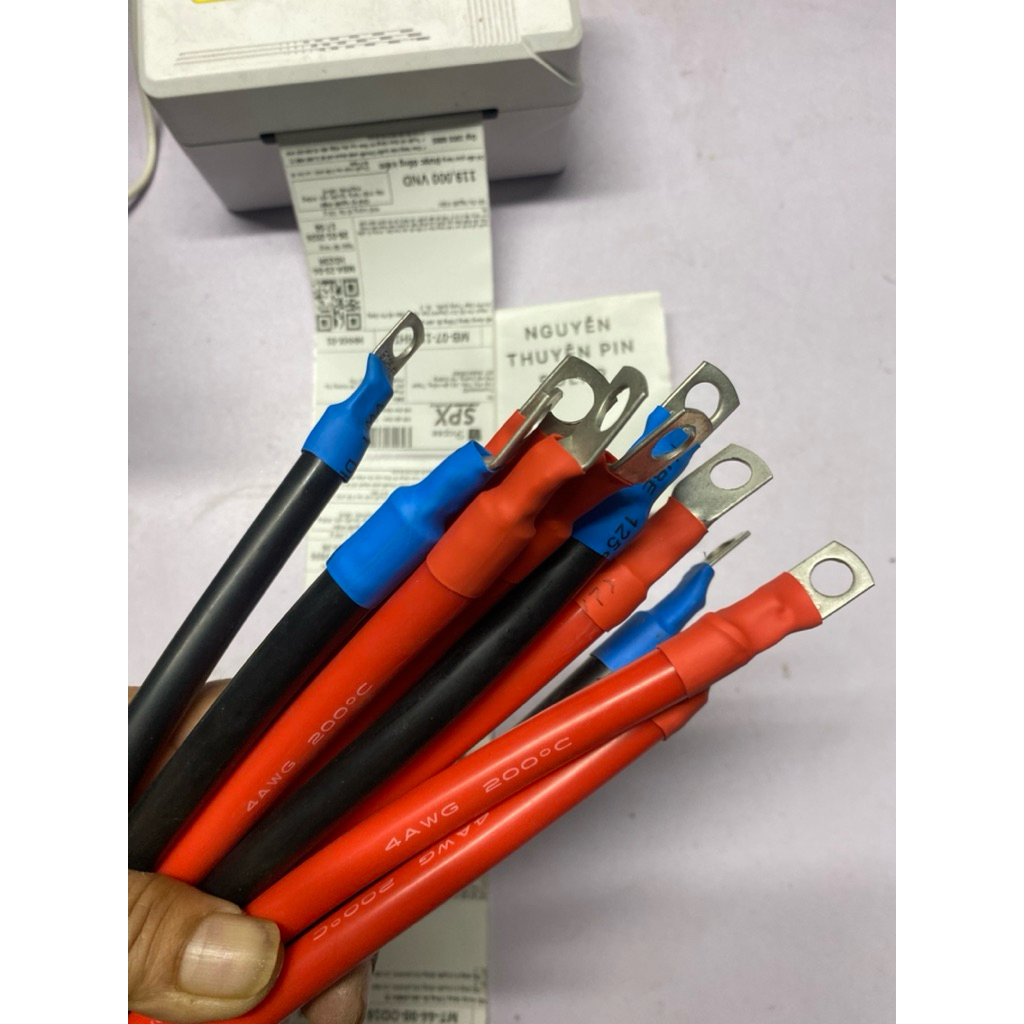 dây awg4 chuyên dụng cho pin lưu trữ năng lượng mặt trời