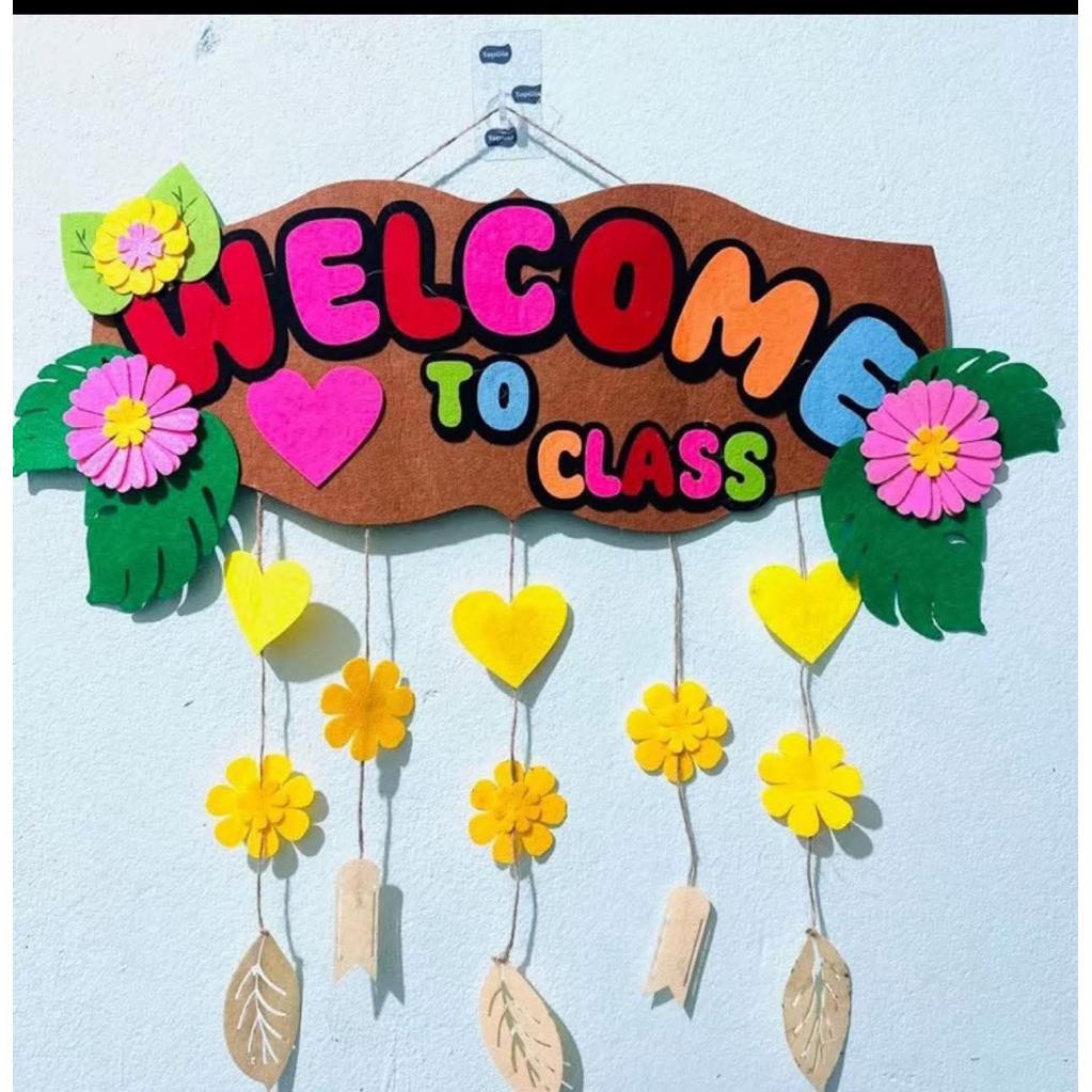 Biển treo welcome to our class chất liệu nỉ