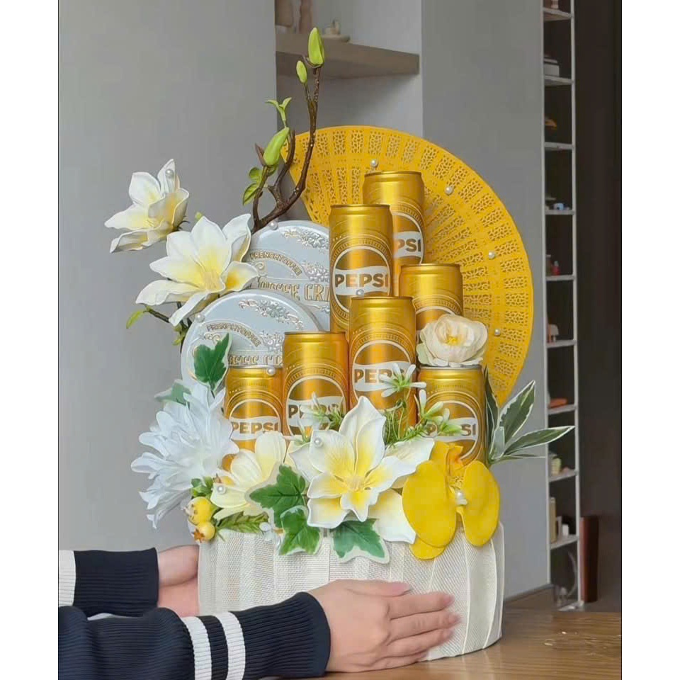 Thùng 24 Lon Vàng Tết Tài Lộc Pepsi 235ml - 320ML DATE MỚI TẾT 2026