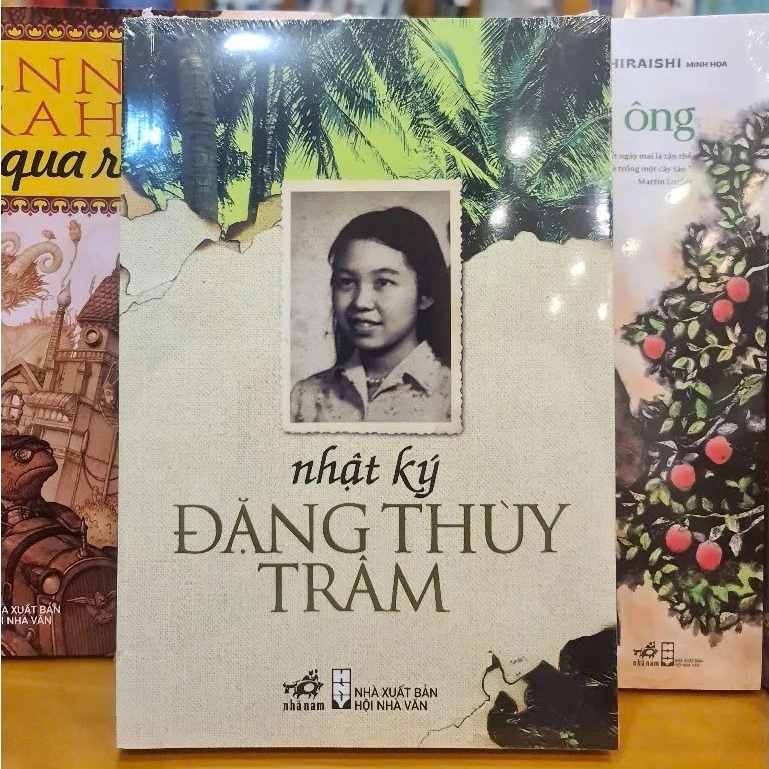 Sách Nhật ký Đặng Thị Thùy Trâm