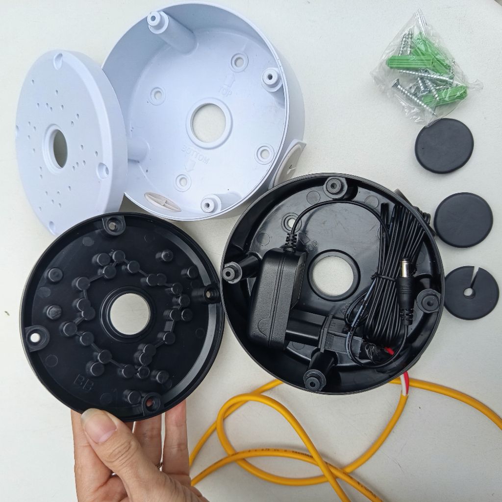 Đế treo camera ngoài trời chống nước, box treo camera