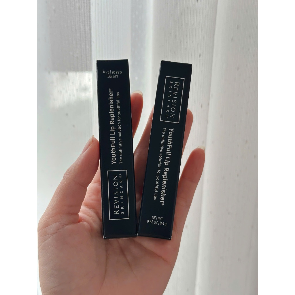 Son Dưỡng Môi Revision Skincare Youthfull Lip Replenisher giúp môi căng mọng, mịn màng - Blink Cosme