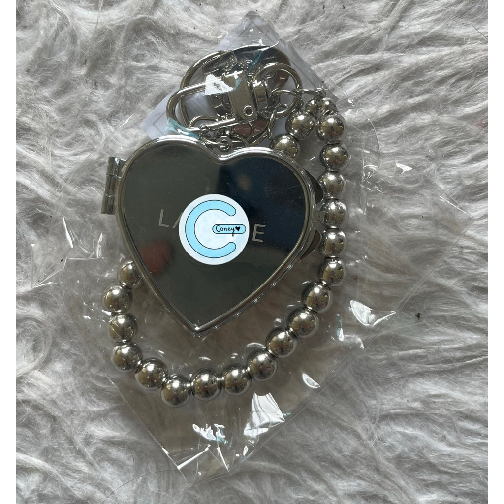 MÓC KHOÁ KÈM GƯƠNG LANEIGE (HEART MIRROR KEYRING) "MEZZO PIANO SINCE 1988" CHÍNH HÃNG CÓ SẴN