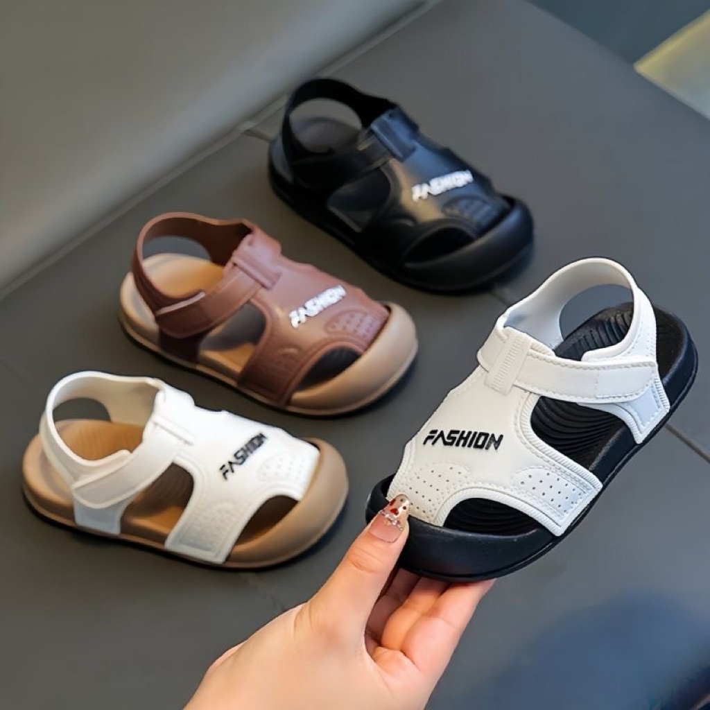 Sandal fashion bít mũi chống vấp cho bé trai từ 0 đến 6 tuổi chất liệu eva siêu nhẹ mềm