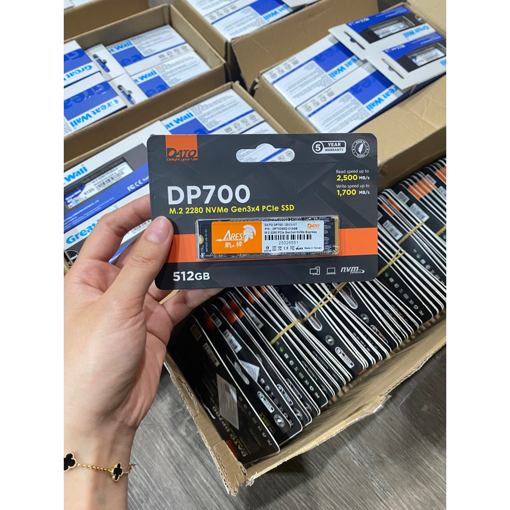 Ổ cứng SSD Dato DP700 512GB M.2 Nvme