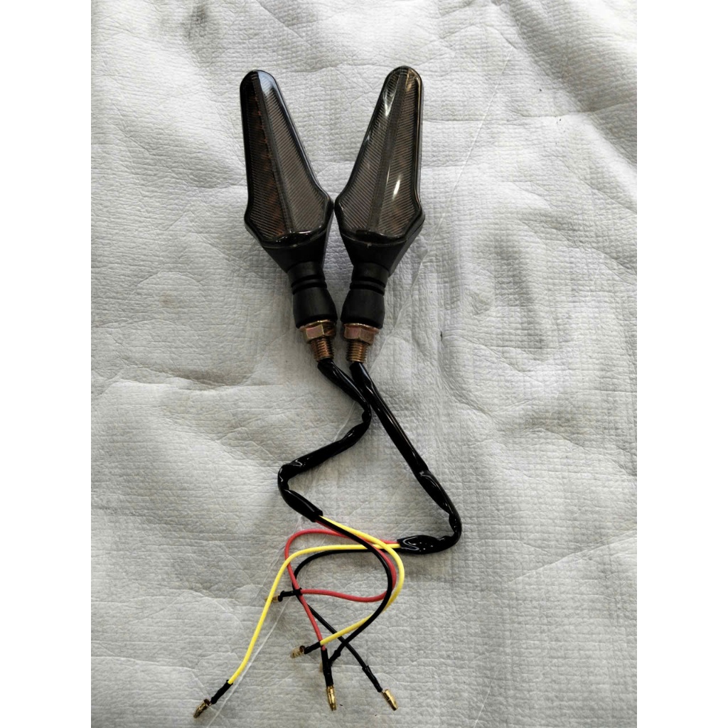 Đèn xi nhan xin đường L21 48V dùng cho các loại xe điện phổ thông (1 cặp trái + phải)