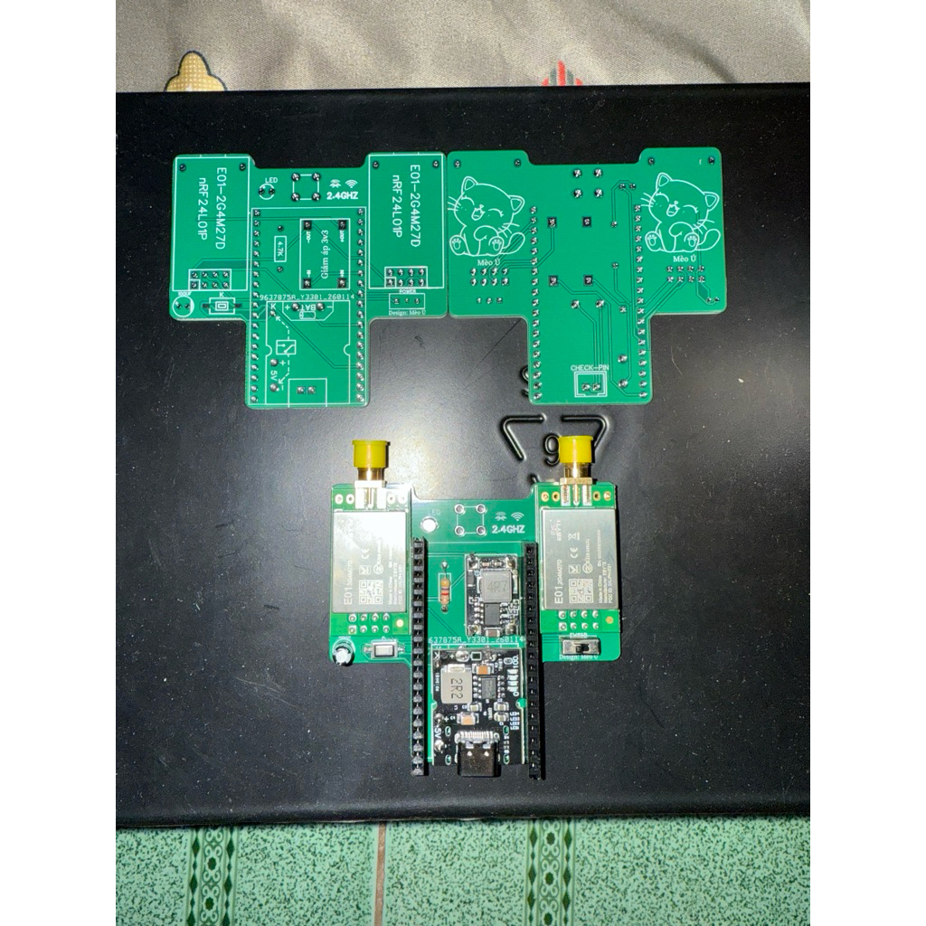 Pcb deauther(rtl8720dn) + blujammer c3super mini + tivi b gone