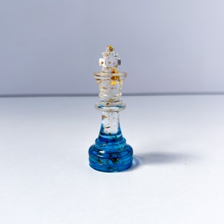 Quân Cờ Vua Resin Handmade Màu Xanh Dương – Trong Suốt, Vụn Vàng Kim, Decor Trang trí & Sưu Tầm