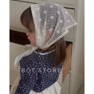 Khăn banana style Hàn Quốc đội đầu cho bé xinh xắn