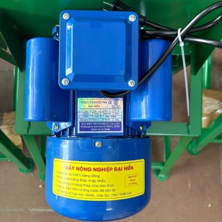Máy Thái Chuối Siêu Mịn, Máy Cắt Chuối Nguyên Cây - Băm Cỏ Voi. Động Cơ 2,2kW ( 3HP )Bao Dây Đồng 100%