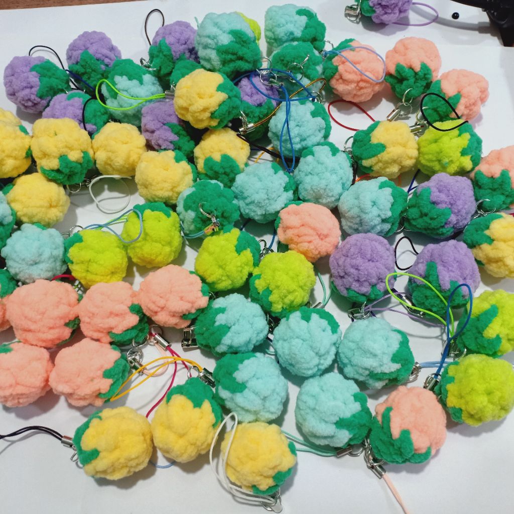 (DEAL 1k) Móc khoá len handmade nụ hoa pastel xinh xắn