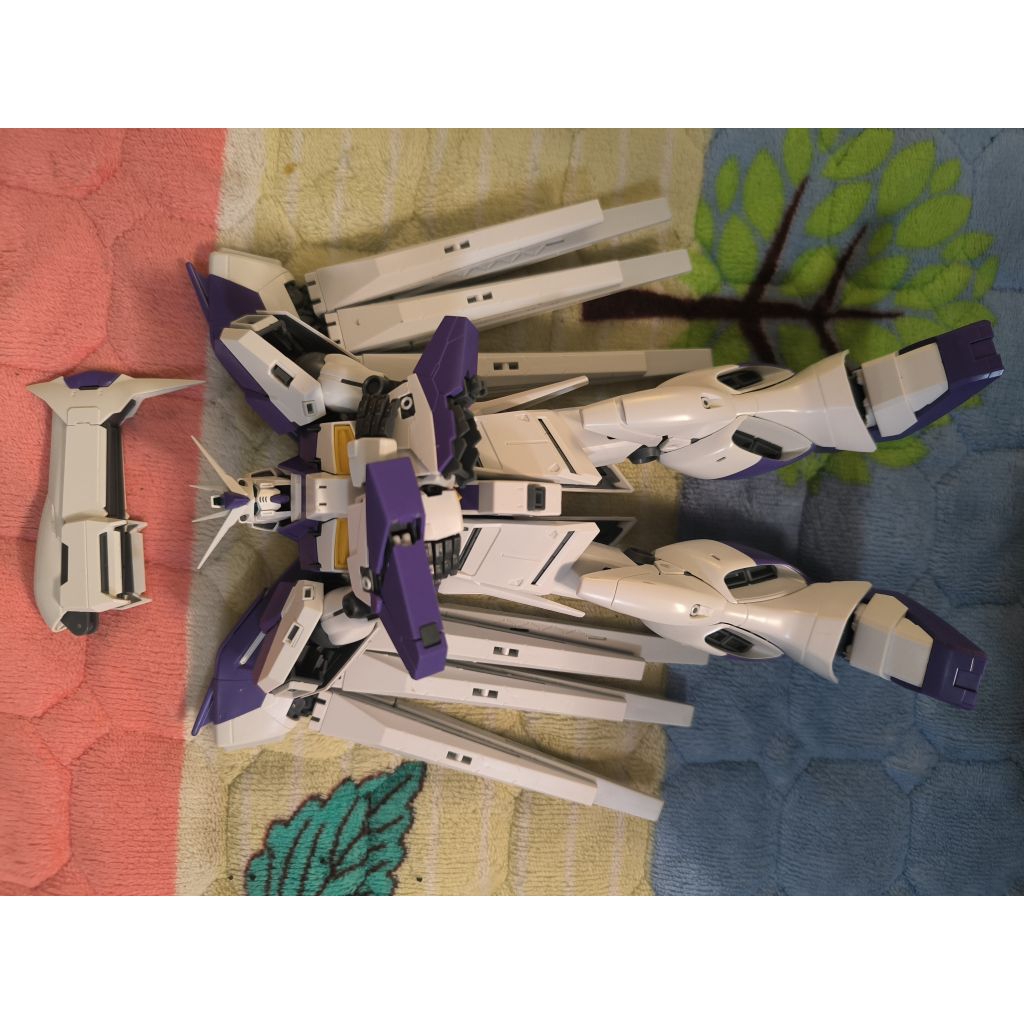 Mô hình body MG Hi - nu gundam bandai 2nd