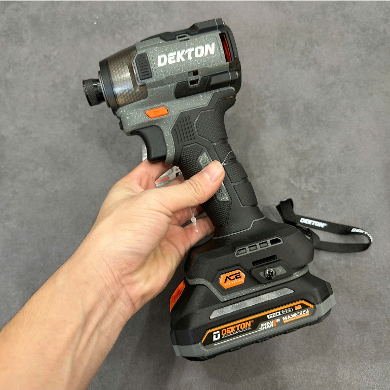 Máy bắt vít bằng pin M21-CV250PROMAX-XAMCV250PROMAX máy vặn vít bằng pin