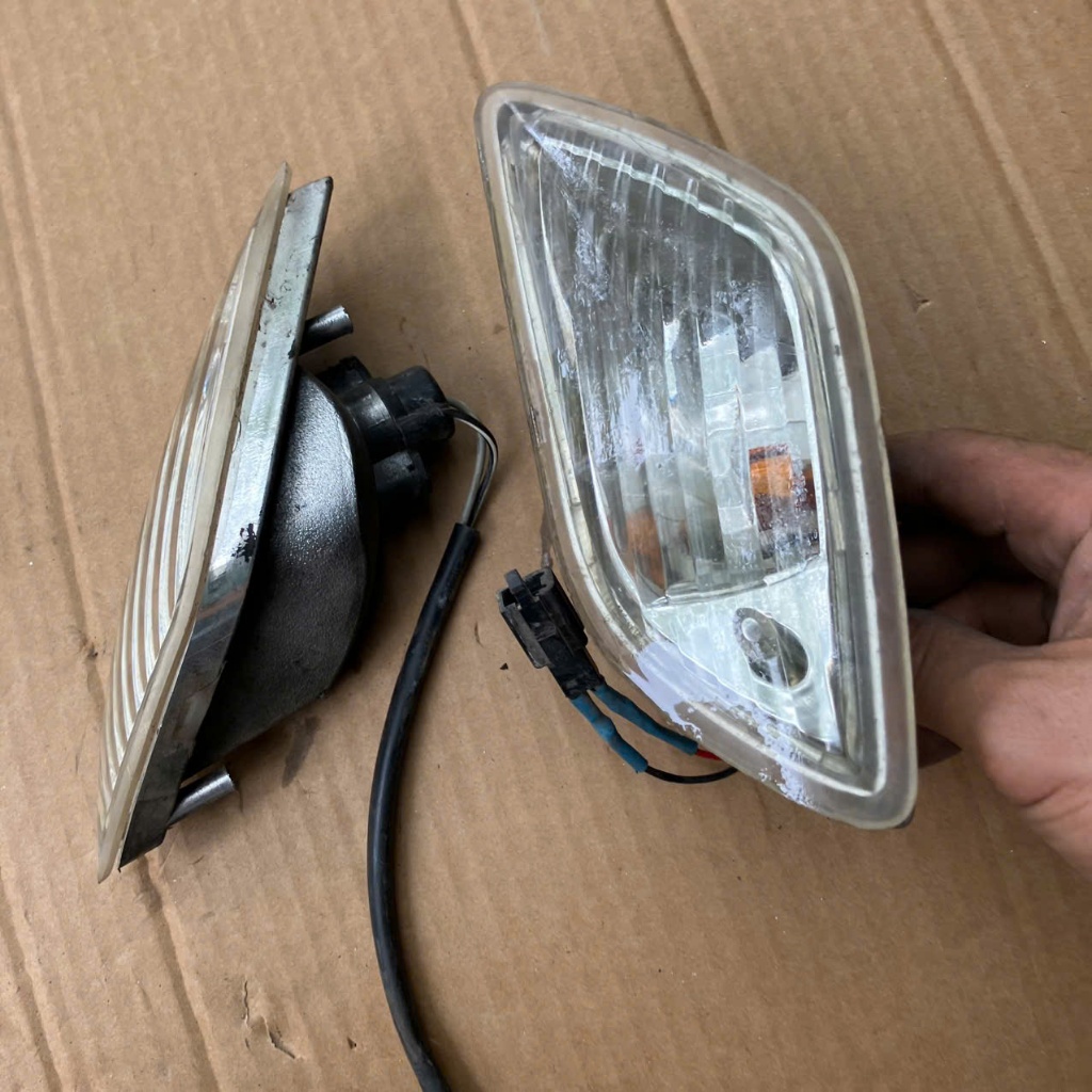 full cụm xi nhan trước suzuki beola kiểu dáng vespa (hàng zin tháo xe )