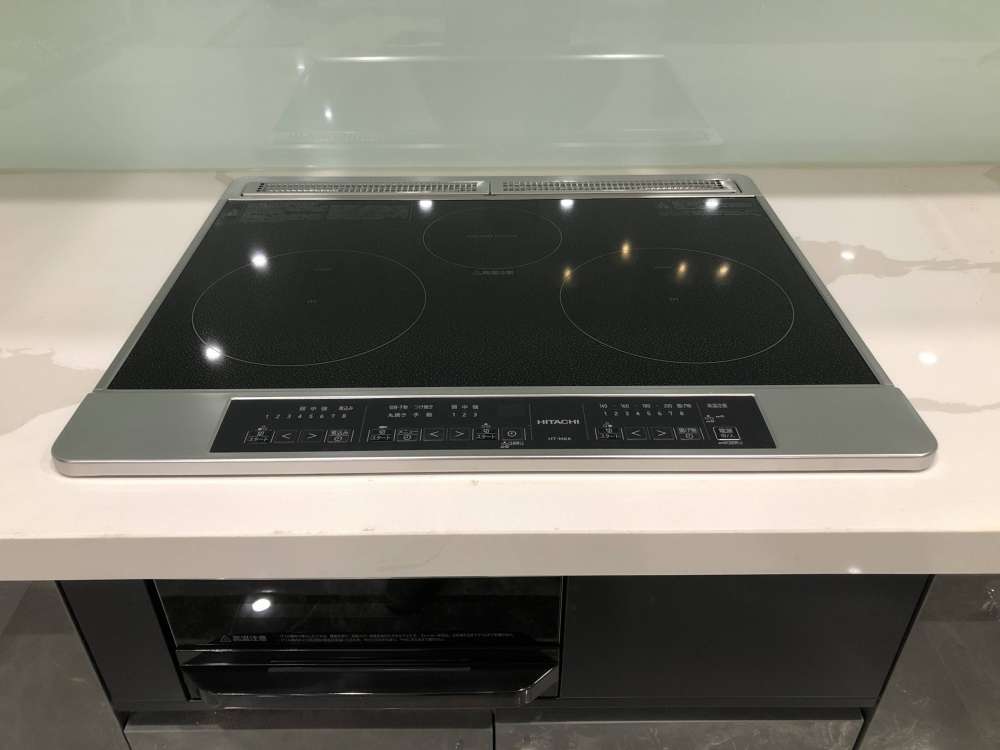 Hitachi HT-M6K tính năng