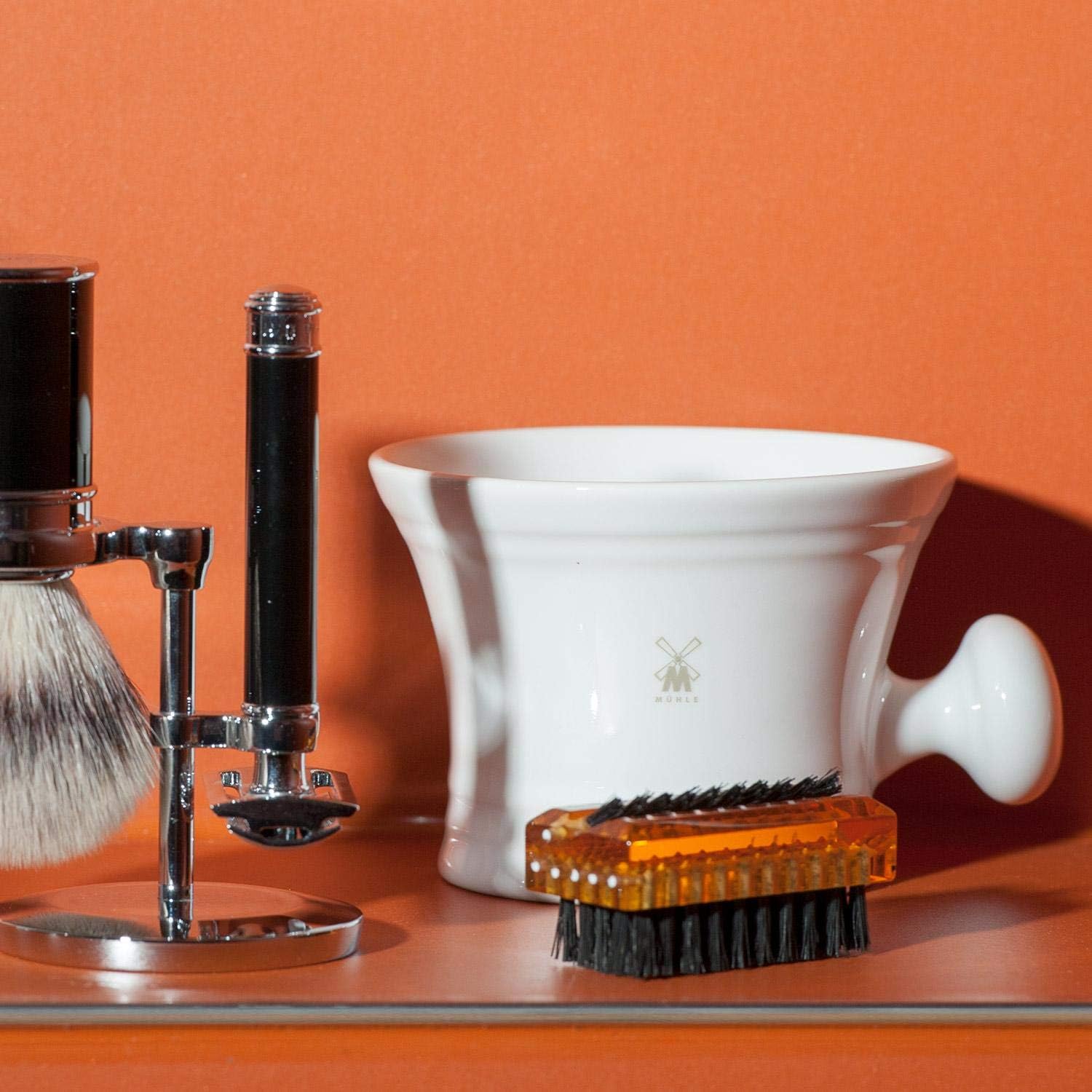 Bát cạo râu MUHLE Porcelain Shaving Crucible with Handle 250g