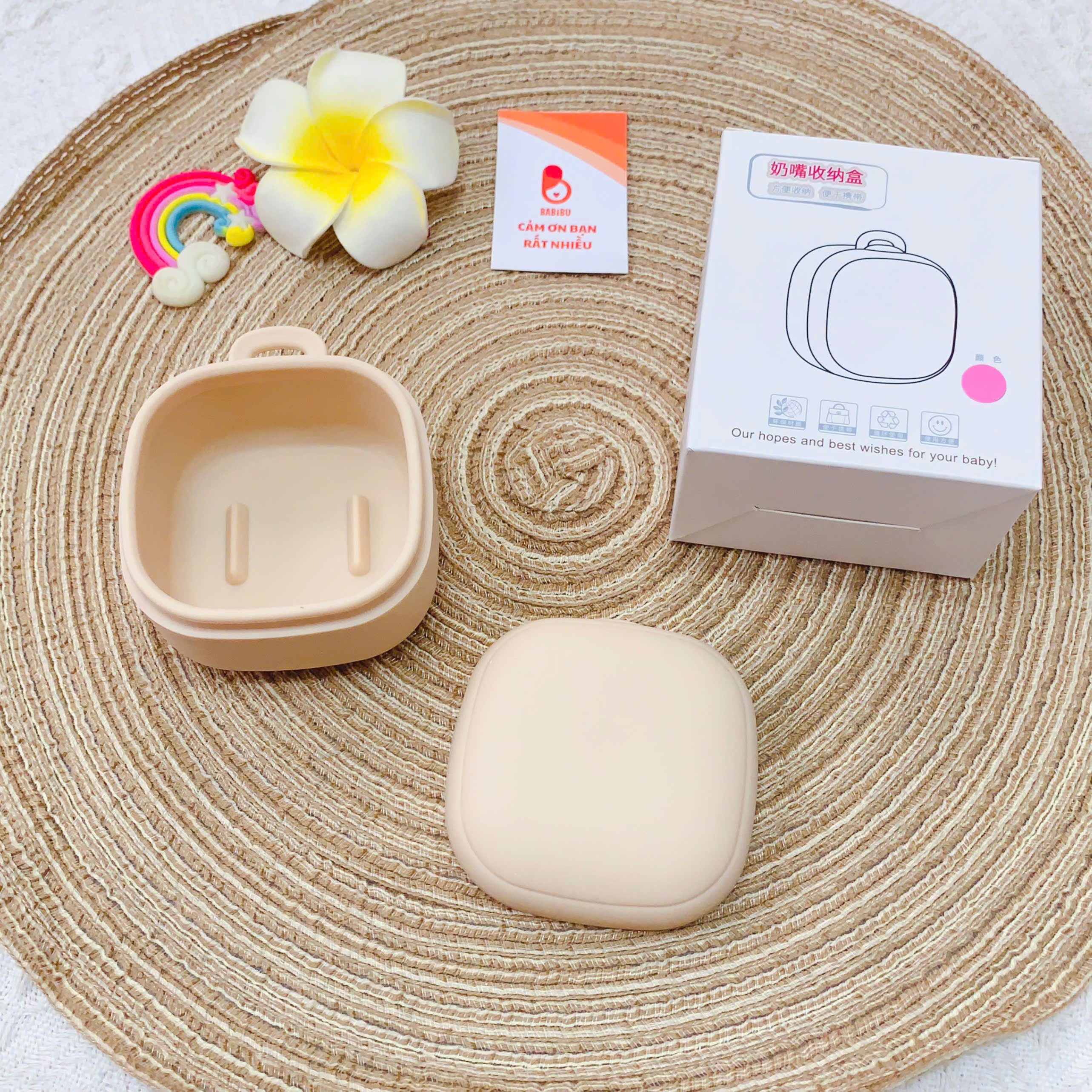 Hộp đựng ti giả silicon 