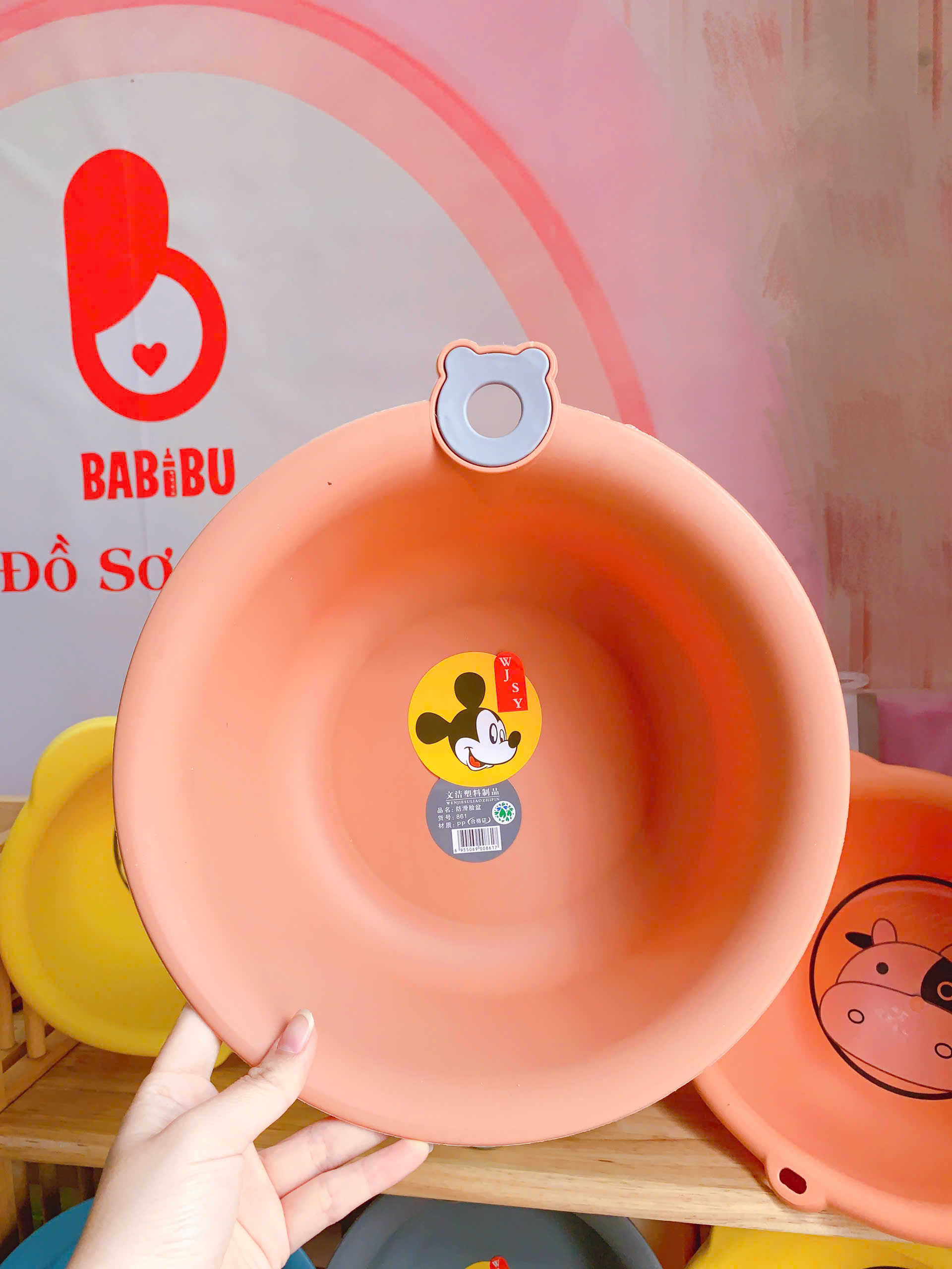 Chậu rửa mặt mickey