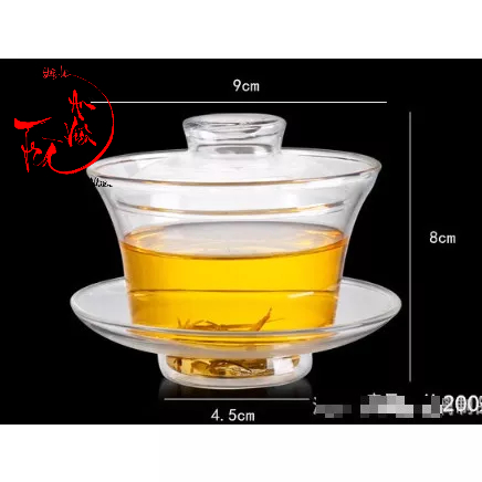 Chén khải thủy tinh