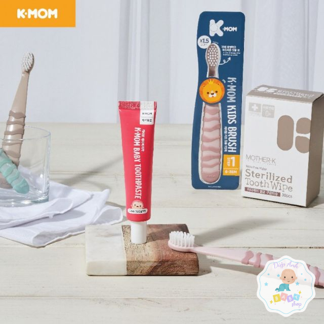 Kem đánh răng trẻ em K-mom Hàn Quốc không chứa Flouride