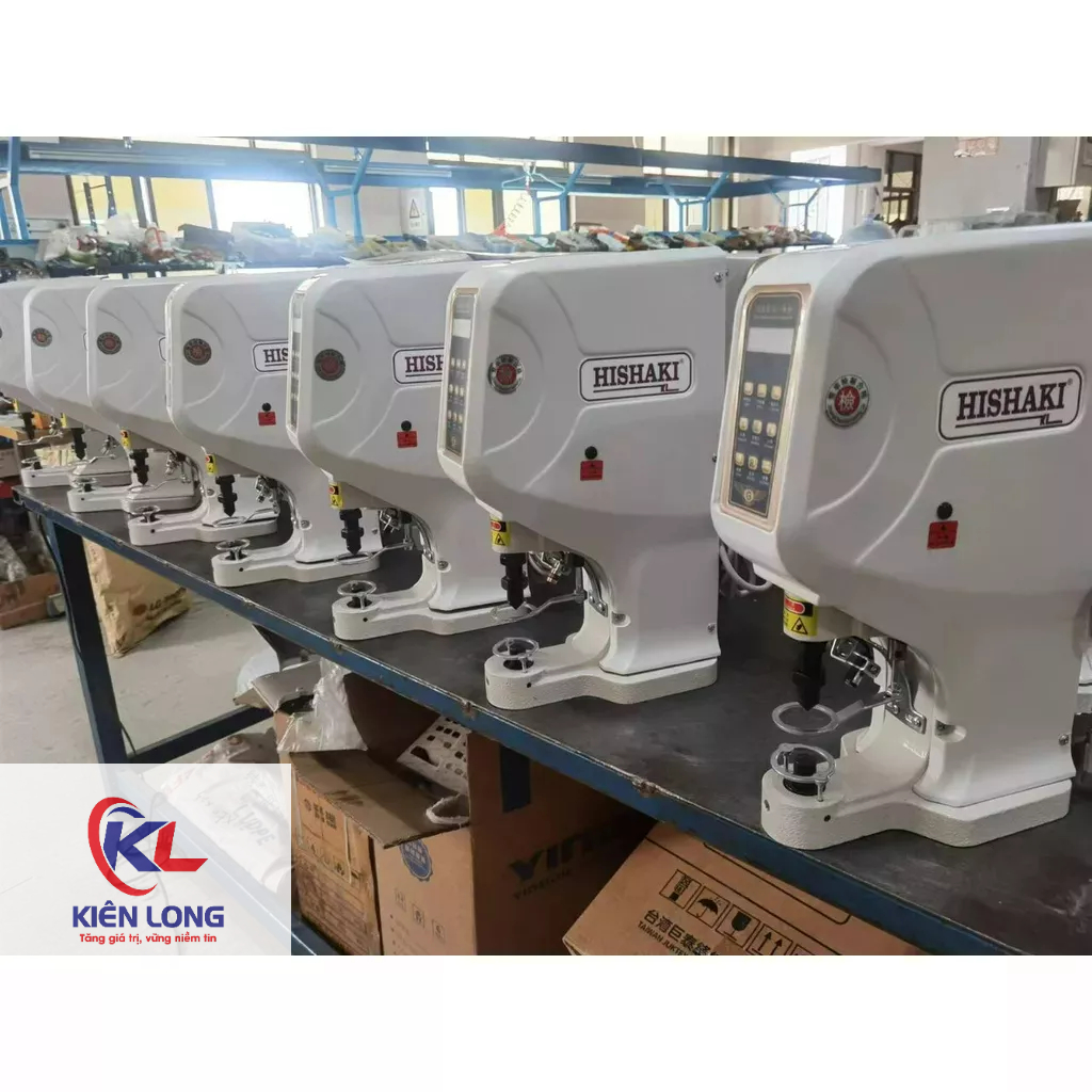 Dập cúc điện tử có mắt dò chống dập vào tay chất lượng cao ( giá bao gồm: ĐẦU MÁY,CHÂN,MẶT BÀN)