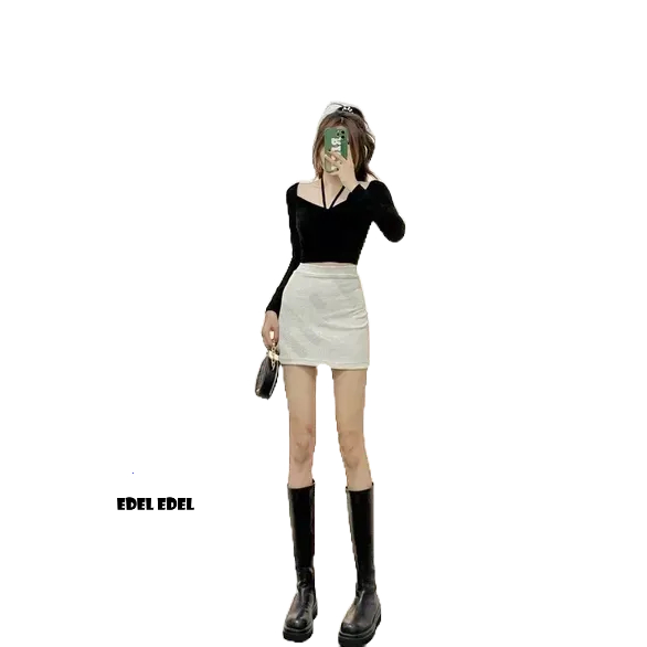 Áo croptop tay dài chéo ngực