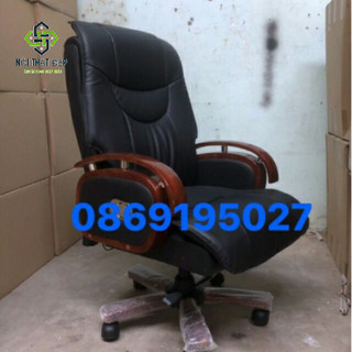 Ghế Giám Đốc Da Simili Có Ngã GĐ-705 Nệm Mút Dày, Tay Gỗ, Chân Gỗ