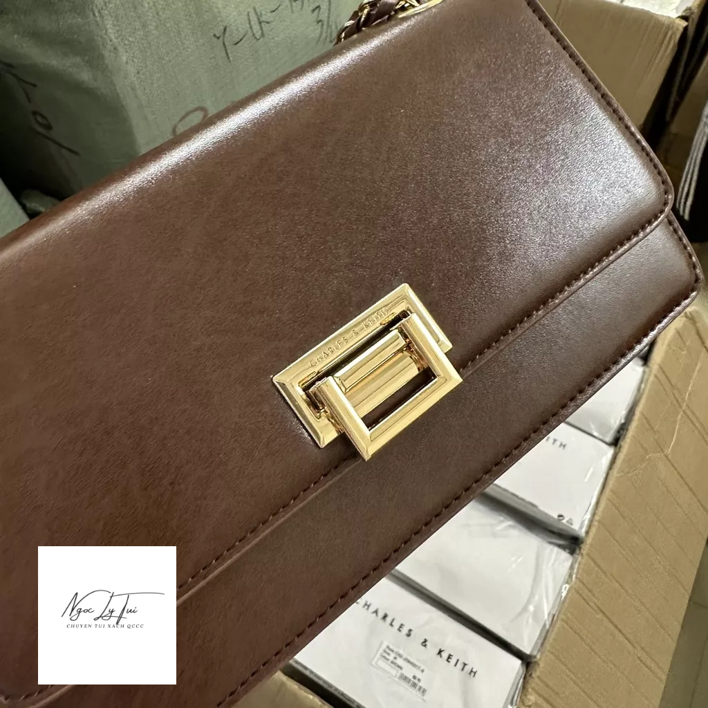 Túi Cnk nâu trơn khóa gập sz24 + túi vải hãng+ code