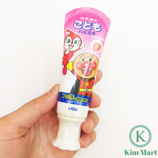 Kem đánh răng Lion vị dâu cho bé hàng Nhật Bản