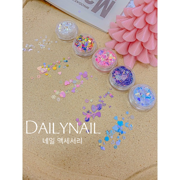 Nhũ hạt Kim sa ẩn móng nhiều hình