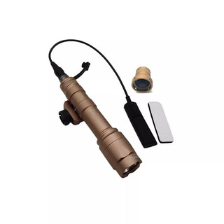 Đèn pin M600C kèm công tắc dây (có pin)