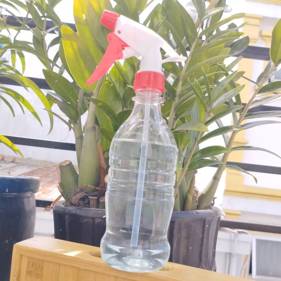 Bình xịt phun sương, bình tưới cây, TopChoice, thiết kế dùng êm tay, bình nhựa cứng, 500ml, 1 cái.