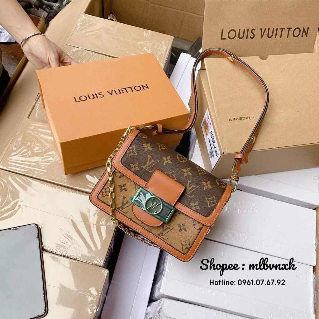 ẢNH THẬT / FULL 2 BOX - Túi LV Douphin Logo Mạ Vàng, 2 Quai Size 20 - LOUIS VUITTON