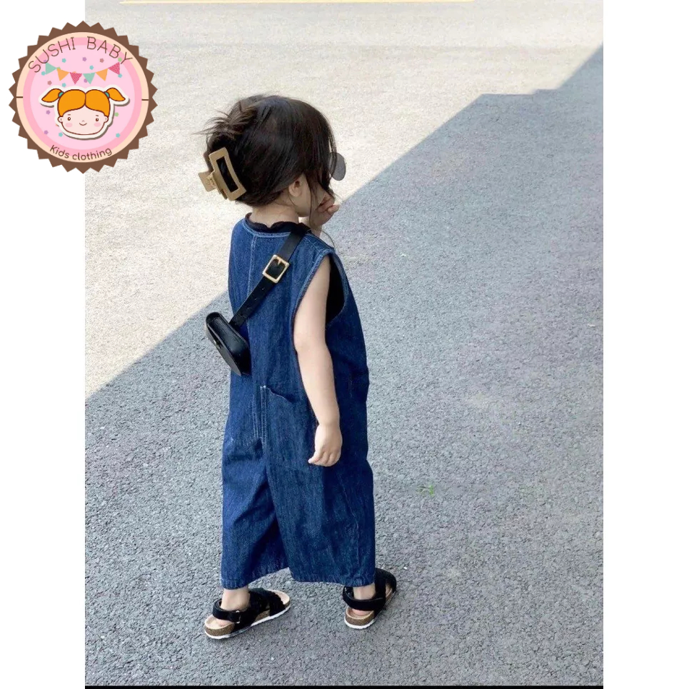 (8-16kg) Yếm jean dáng xuông, rộng cho bé gái diện hè, đi học, đi chơi