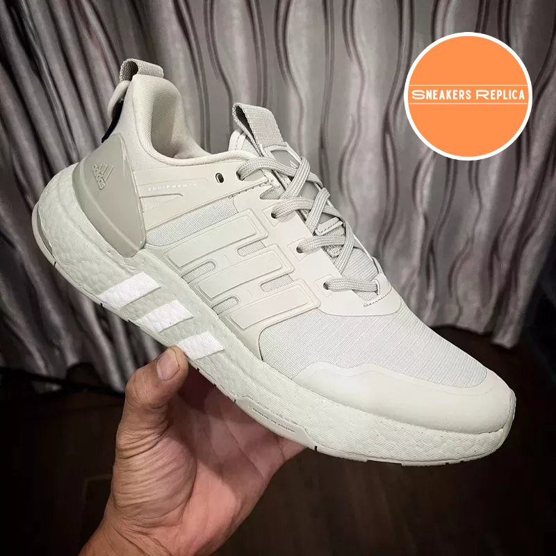 Giày thể thao EQT Equipment Plus màu Xám Cốm - Nhẹ êm thoáng khí Boost nén