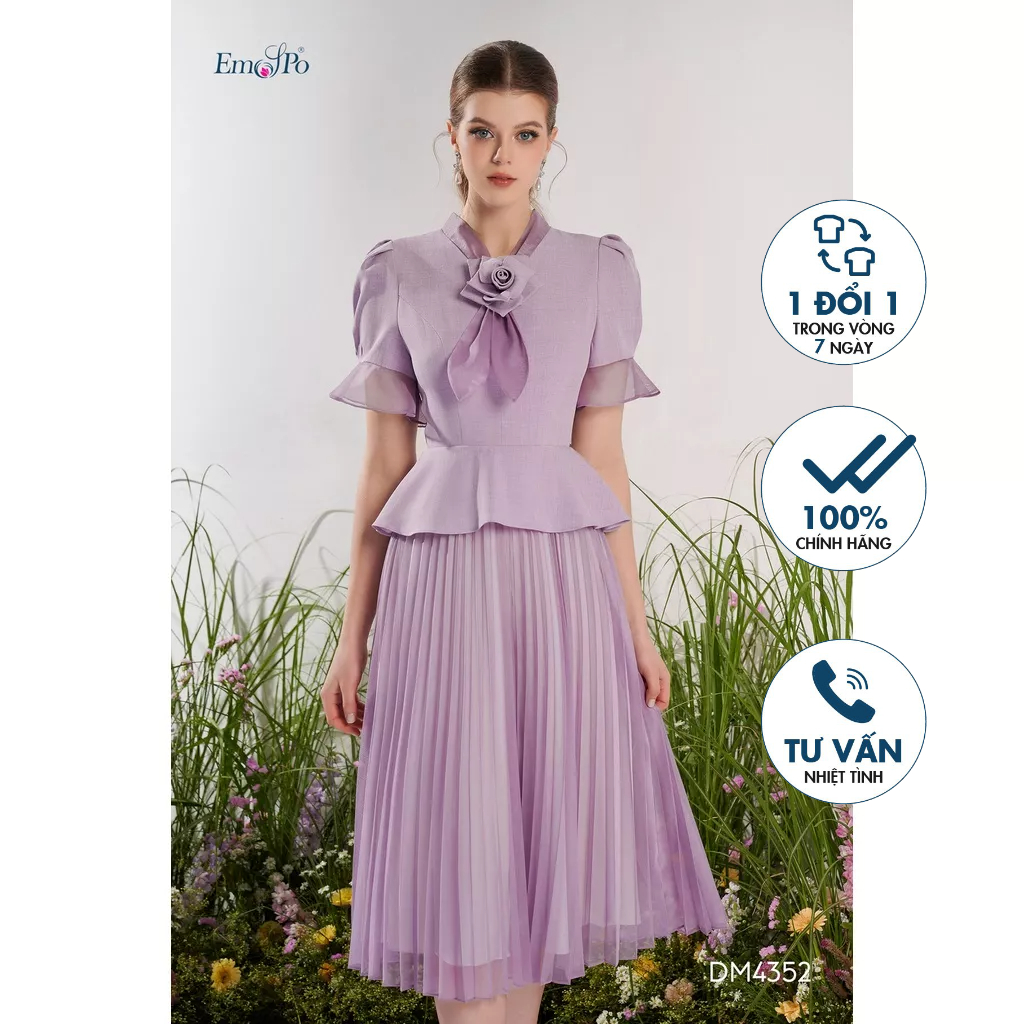 Đầm xòe thân dưới dập ly cổ đính hoa DM4352