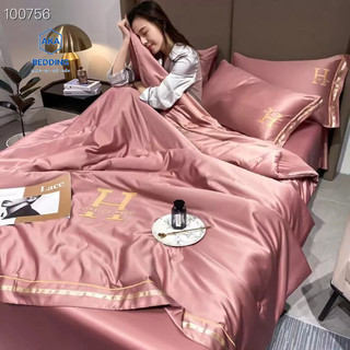 Chăn ga gối lụa hoạ tiết chữ H siêu mềm đẹp