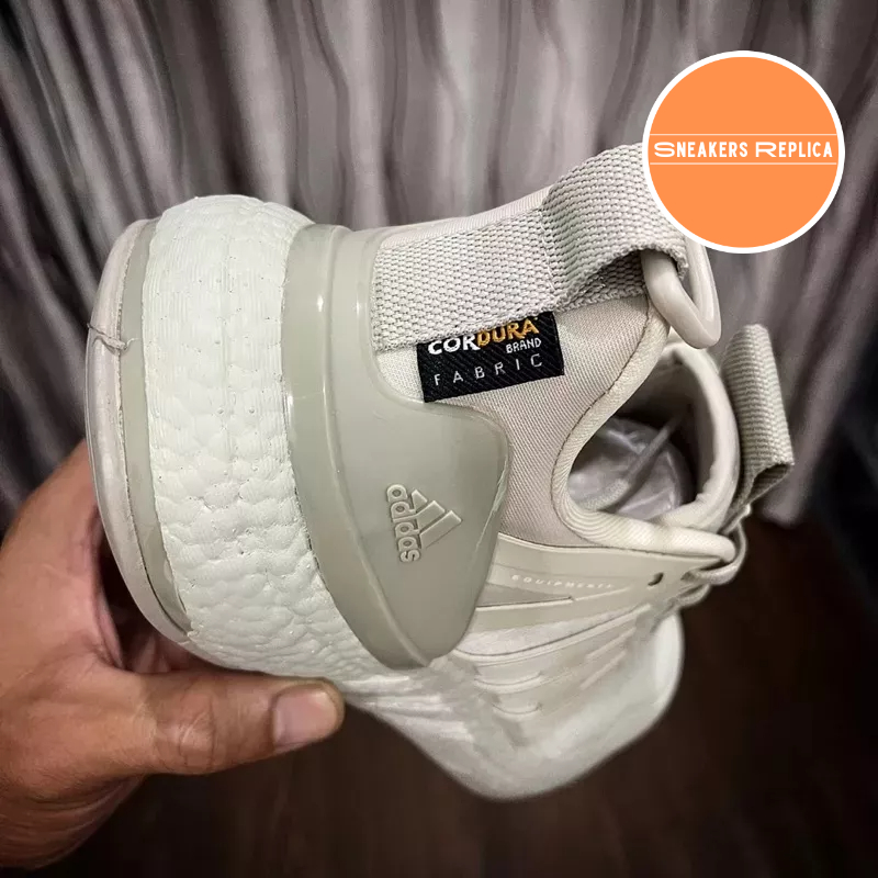 Giày thể thao EQT Equipment Plus màu Xám Cốm - Nhẹ êm thoáng khí Boost nén