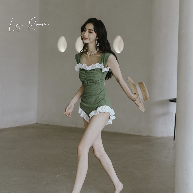 Bikini 2 dây màu xanh phối bèo, đồ bơi liền thân 1 mảnh khoét lưng sexy